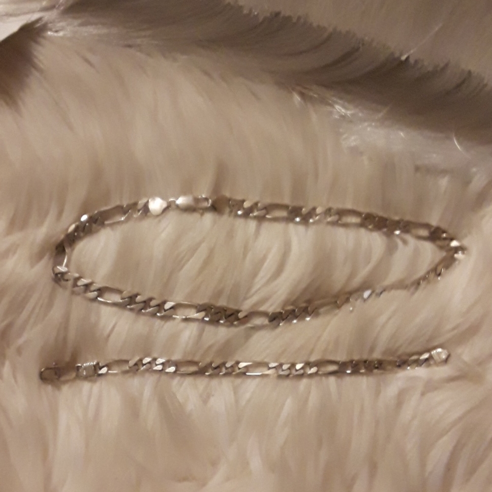 Sterling silver necklace and bracelet